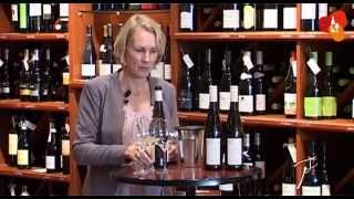 YouTube: Stefan Winter Rheinhessen Riesling Trocken