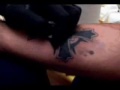 Andres Tatuando a Ivan Andres Tatuando a Ivan