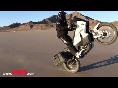Adventure - Adventure-touring comparison test: BMW R1200GS vs. KTM 990 Adventure vs. Yamaha Super Tenere. We head out to see how the big boys stack up against each other...