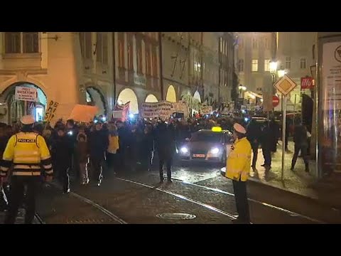 Tschechien: Proteste nach gescheitertem Misstrauensvotu ...