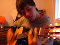 italo tocando la guitarra