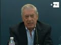 Vargas LLosa espera que le vaya mejor como actor que como político.