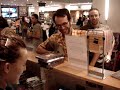 Performance en la Fnac del Triangle
