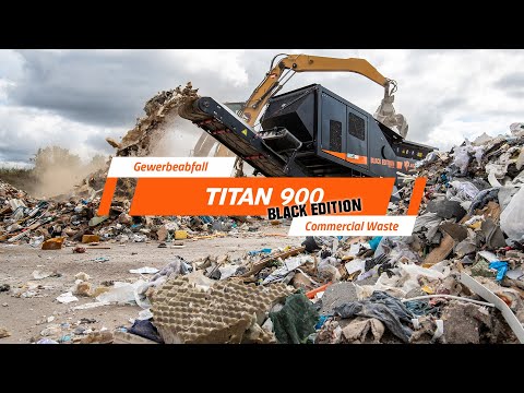 TITAN 900 Black Edition