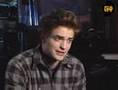 Robert Pattinson Describes Edward Cullen