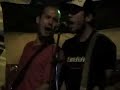 Antiestatika en una presentacion en vivo (feria el trigal 2005), a mitad de la canción se malogró el microfono, pero aun así el publico la siguió cantando y todos quedaron satisfechos.