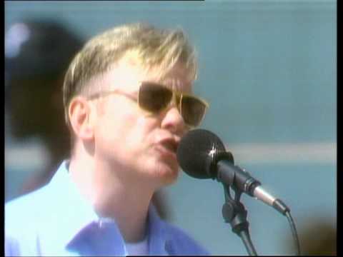 Regret - New Order @ TOTP in 1993