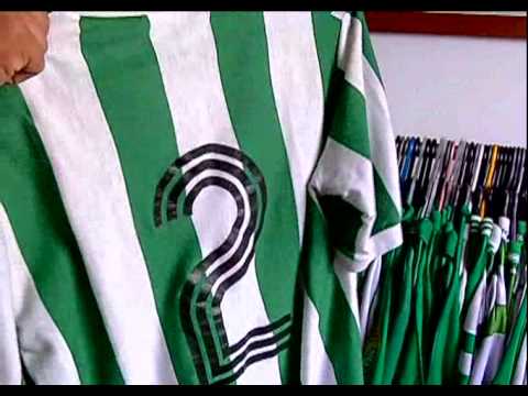Desde niño, Felipe colecciona camisetas del Atlético Nacional