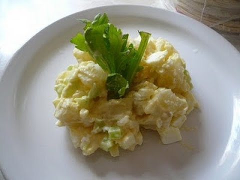 Suculenta entrada: aprende a hacer una ensalada de papa con huevos