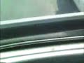 chofer de colectivo pasando autos a lo loco