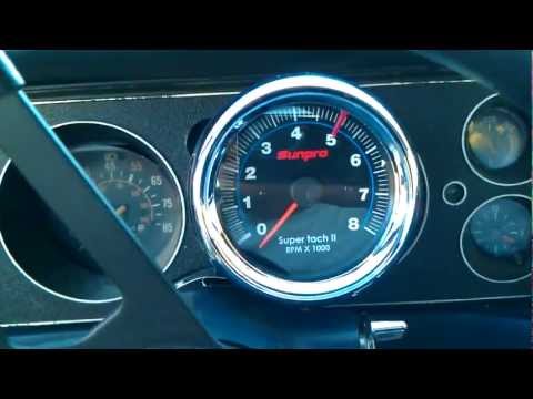 how to hook up a rpm gauge