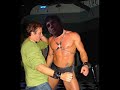 Robocop Gay com titi