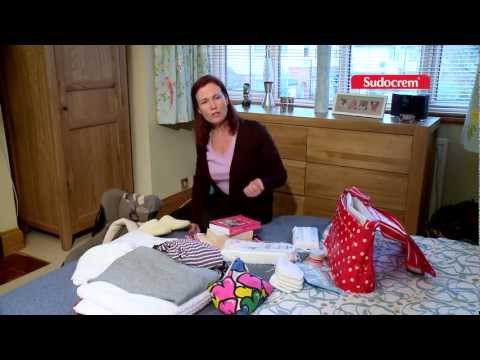 What to pack for the hospital when having a baby