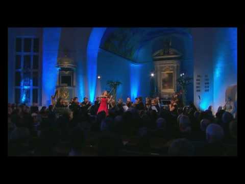 winter - Winter Concert - Norway Mari Samuelsen - Violin SUPPORT THIS VIDEO BY ''LIKE'' ON THIS LINK : http://www.facebook.com/sharer/sharer.php?u=http%3A%2F%2Ffacebo...