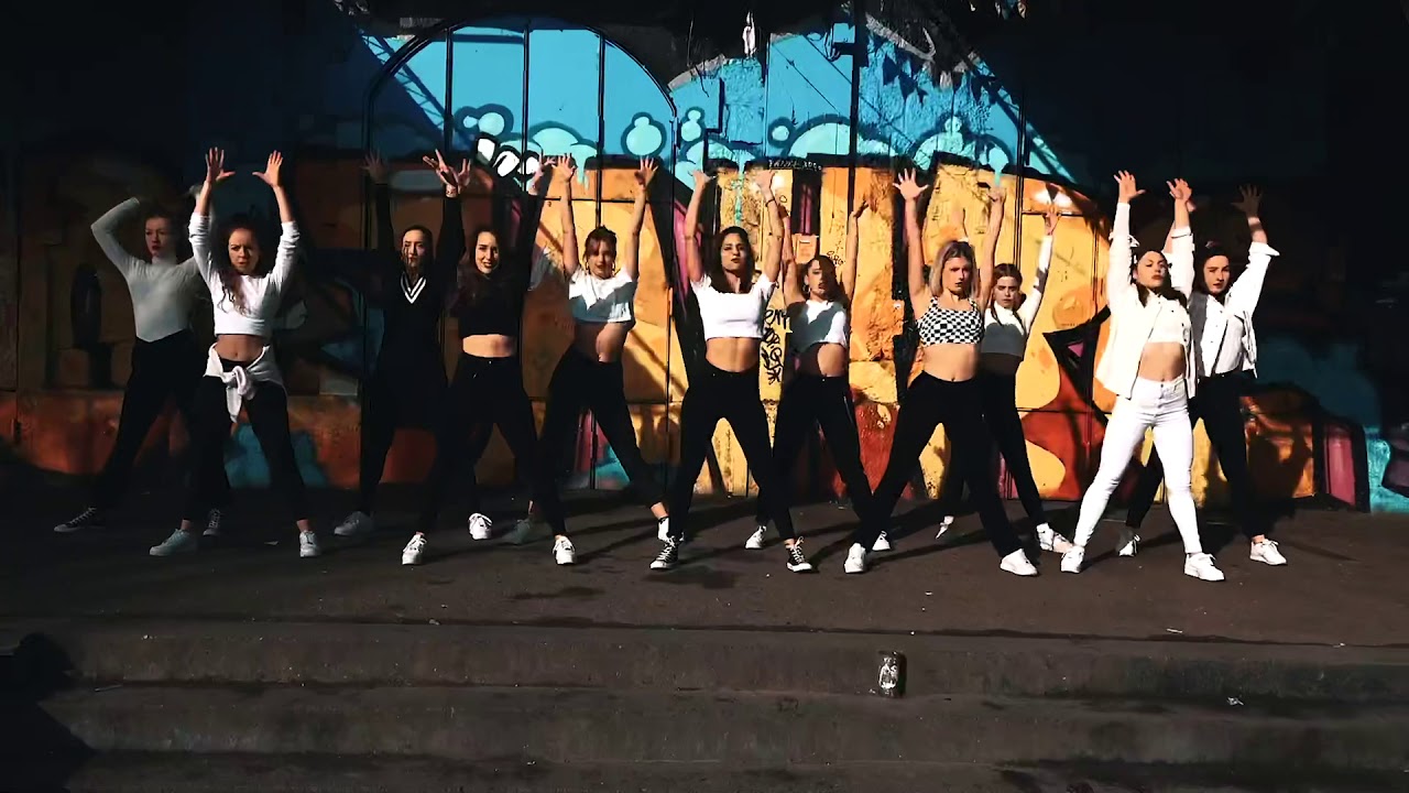 SALSA CUBAINE & REGGAETON À BERN | ABailar STUDIO