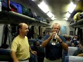 petit solo de trompette effectu� par notre prof accompagnant lors de notre voyage d'�tude dans le train entre st-petersbourg et moscou