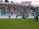Torcida alviverde comemora no final de Po��es 1x2 ECPP