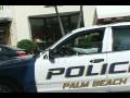videos de Madness Under the Royal Palms by Laurence Leamer