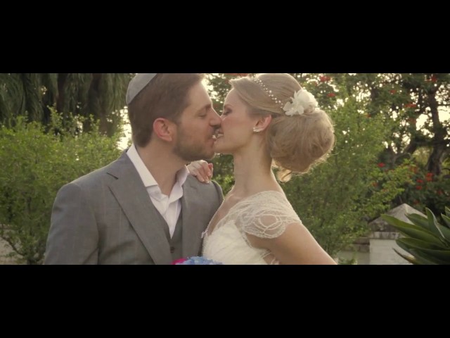 Filme de casamento emocionante de um casamento na fazenda em campinas interior de são paulo onde os noivos se divertiram muito durante a festa, veja este filme impressionante de casamento no site