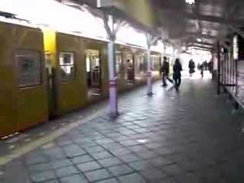 西武新宿線上井草駅下りホーム発車音・ガンダム
