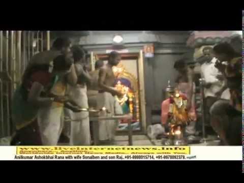 how to perform kuthu vilakku pooja