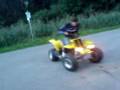 videos de Quad Burnout mit einem Yamaha Banshee