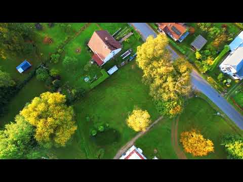 Video Nabízíme ke koupi pozemek určený k výstavbě