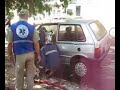 Tacou fogo no carro com um cigarro. (Londrina)