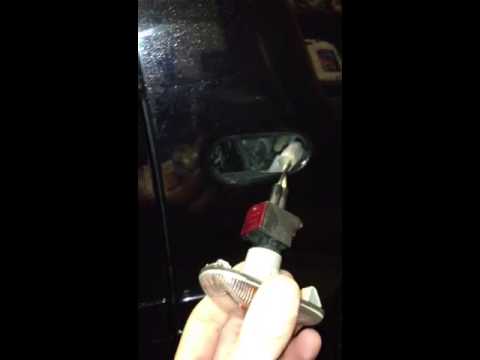 Removing Side Repeater Indicator on 2006 Saab 9-5