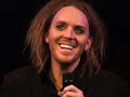 A slideshow of musical comedian Tim Minchin that I made using pictures mostly from angry-feet dot com. The song is 