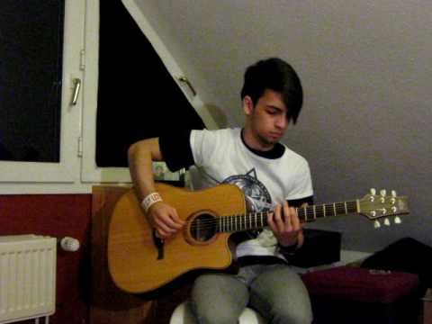 [r]evolve - I own nothing!! My version of R-evolve Facebook: http://www.facebook.com/profile.php?id=100001634363887&success=1 I love this song.. it mean so much to me!! ...