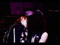 Mizuha and Lay kiss
