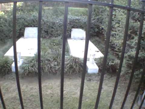 Duane Allman Berry Oakley graves in Macon, Ga at Rose Hill Cemetery