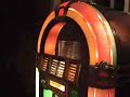 Les Paul plays Nola on our Wurlitzer 1015 Jukebox Les Paul plays Nola on our Wurlitzer 1015 Jukebox