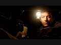 Trailer Oscuro Iluminado