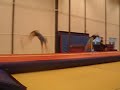 Back hand spring på teamtrack - tempoflik Back hand spring på teamtrack - tempoflik