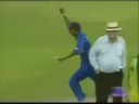 Upul Chandana brilliant run out &amp; Sanath Jayasuriya one handed catch