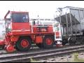 Shuttlewagon pulling railcars