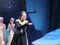 : Victor Chernomortsev Brünnhilde: Olga Sergeyeva (ook Brünnhilde in Siegfried) Gutrune: Elena Nebera (debutante) Waltraute: Larisa Dyadkova (ook Fricka in Die Walküre) Wogline: Zhanna Dombrovskaya (Gerhilde in Die Walküre) Welgunde: Lia Shevtsova (ook in Das Rheingold) Flosshilde: Nadezda Serdyuk (ook in Das Rheingold) 1e Norn: Elena Vitman (ook Rossweisse in Die Walküre) 2e Norn: Svetlana Volkova (ook Fricka in Das Rheingold) 3e Norn: Tatiana Kravtsova (Woglinde in Das Rheingold en ...