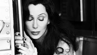 Cher - Walking in Memphis tekst piosenki