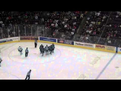 Jon Matsumoto ties the score at 1-1 at Hershey