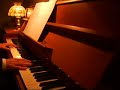 L'ho sentita ieri sera durante la premiazione di Miss Italia. Gli occhi combattevano fra la grazia delle creature in gara e il sonno ormai montante, che già stava prendendo il sopravvento. Quando mi ha catturato la bella introduzione pianistica di Raf (pianoforte e tastiere Simone Papi), sempre bravo e originale.Quasi vent'anni fa cantavi: 