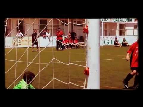 Roger joga no Carmelo da região de Tarragona.