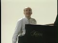 Il pianista italiano Filippo Faes commenta la Sonata in do minore D 958 di Franz Schubert. Filippo Faes nel 1989 ha vinto il Concorso Internazionale Franz Schubert di Dortmund. Le sue interpretazioni delle opere pianistiche di Schubert sono state lodate con entusiasmo dalla critica. Nel 1997, lanno del 200° anniversario della nascita di Schubert, ha eseguito tutte le sonate per pianoforte di Schubert. La sua interpretazione di questa sonata si trova su Youtube. www.filippofaes.comItalian pianist Filippo Faes comments Franz Schubert's Sonata in c minor D 958 (in Italian). Filippo Faes was the winner of 1989 International Schubert Competition Dortmund. His Schubert interpretations have been highly praised. In 1997, the year of the 200th anniversary of Schubert's birth, he performed the complete Schubert piano sonatas. His interpretation of this sonata is available on Youtube too. www.filippofaes.com