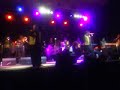 sorry pour le bug du debut (2.00mn)
concert du 23/06/07 � st-sebastien sur loire (44)