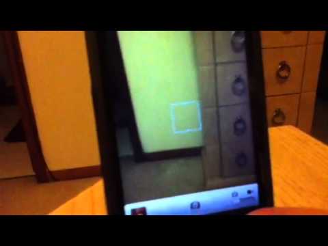 how to zoom in on a ipod camera