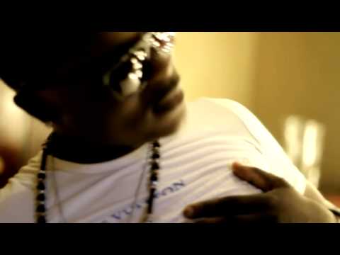 sean T - HOT!! Download Zambian music: http://ZedBeats.com ... Prod By: T-Sean :: Vid By: RedDot Production ... Facebook: http://facebook.com/ZedBeats ... New Zambian...