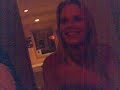 holandesa en el toilet de los tios-hogans