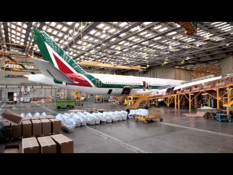 B777 - Alitalia B777 reconfiguration.