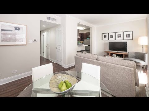 A 2-bedroom, 2-bath model on the Gold Coast / Streeterville border A 2-bedroom, 2-bath model on the Gold Coast / Streeterville border